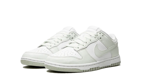 Dunk Low Mint