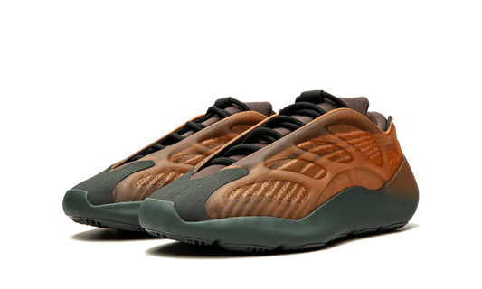 Yeezy 700 V3 Copper Fade